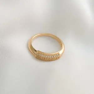 Anel De Zirconias Milão Banhado Em Ouro 18k