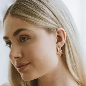 Brinco Três Aros Banho Ouro 18k Semijoia