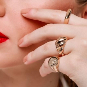 Anel Alto Liso Ouro Banhado Em Ouro 18k