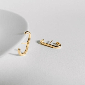 Brinco Earhook Liso Banho Ouro 18k Semijoia