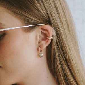 Brinco Piercing Fake Torcido Banho Ouro 18k Semijoia