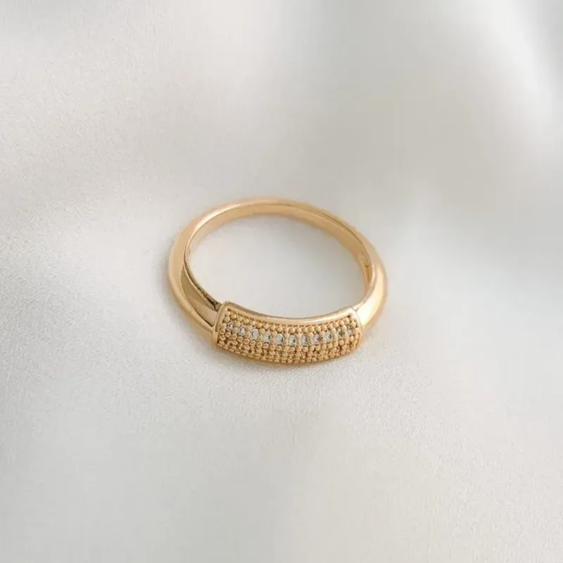 Anel De Zirconias Milão Banhado Em Ouro 18k