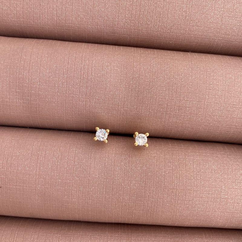 Brinco Ponto de Luz 4 Pontos Banho Ouro 18k Semijoia