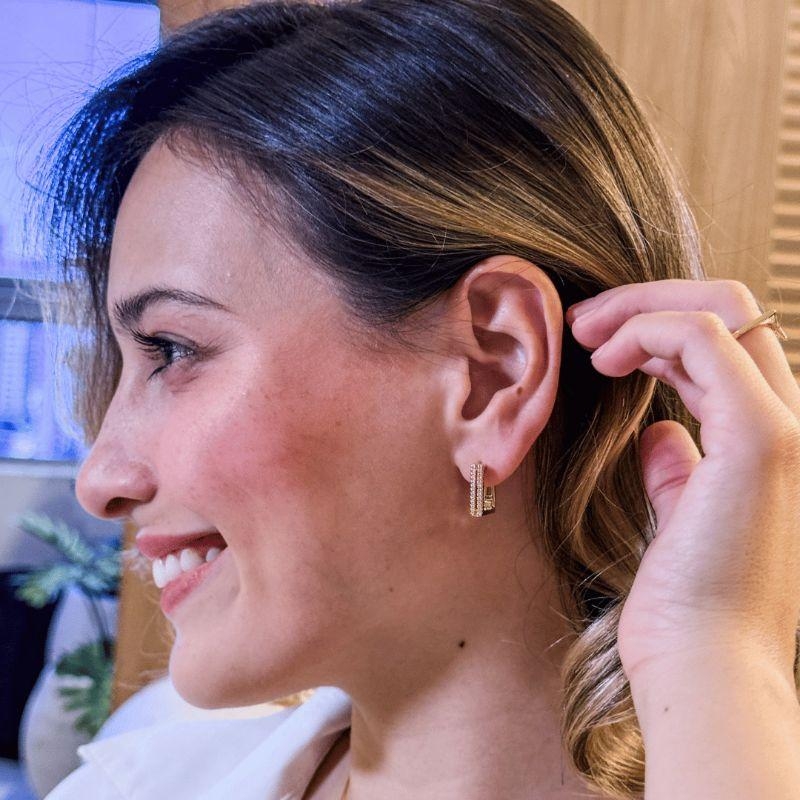 Brinco Argola Quadrada Cravejada Coleção Aura Banho Ouro 18k Semijoia