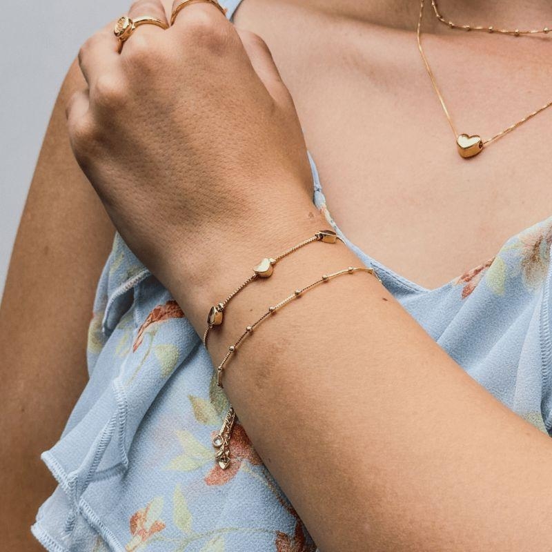 Pulseira Corações Regulável Aura Banhado Em Ouro