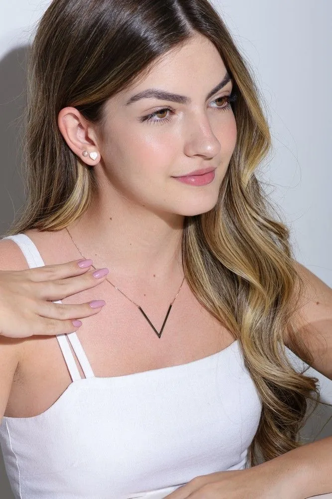Colar Em V Liso Essencial 296762CM