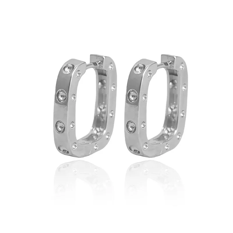 Brinco Argola Retangular Click com Zirconias Médio Banho Ouro 18k Semijoia