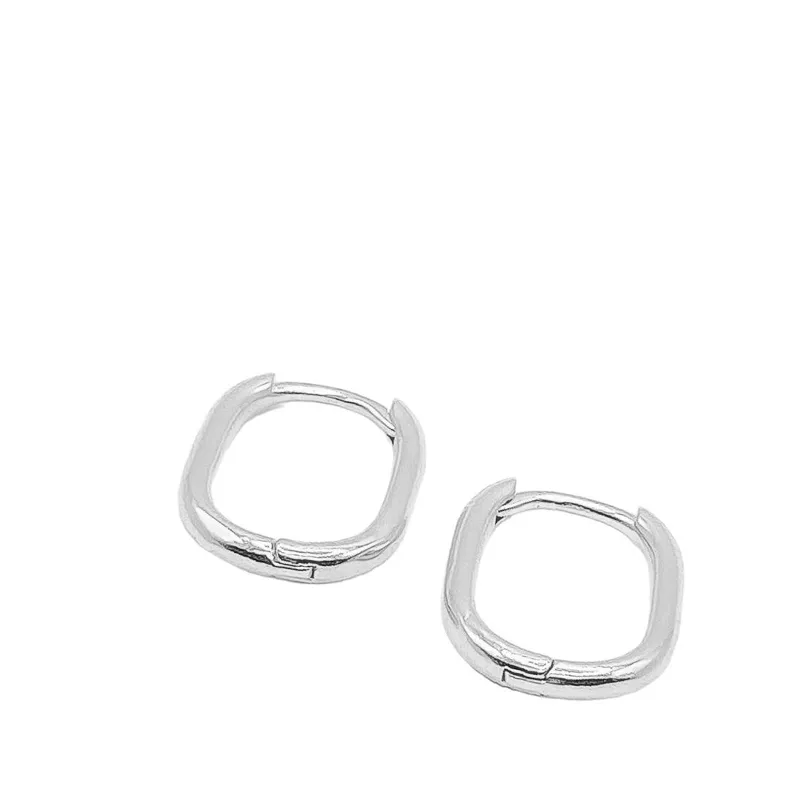 Brinco Argola Nina Pequeno Banho Ouro 18k Semijoia