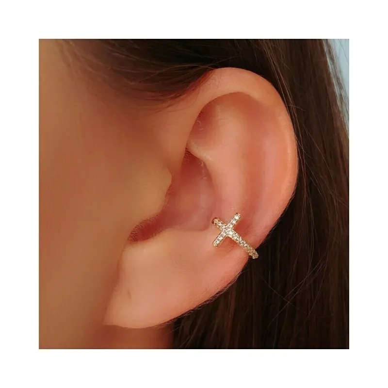 Brinco Piercing de Cruz Cravejado -Fake Banho Ouro 18k Semijoia