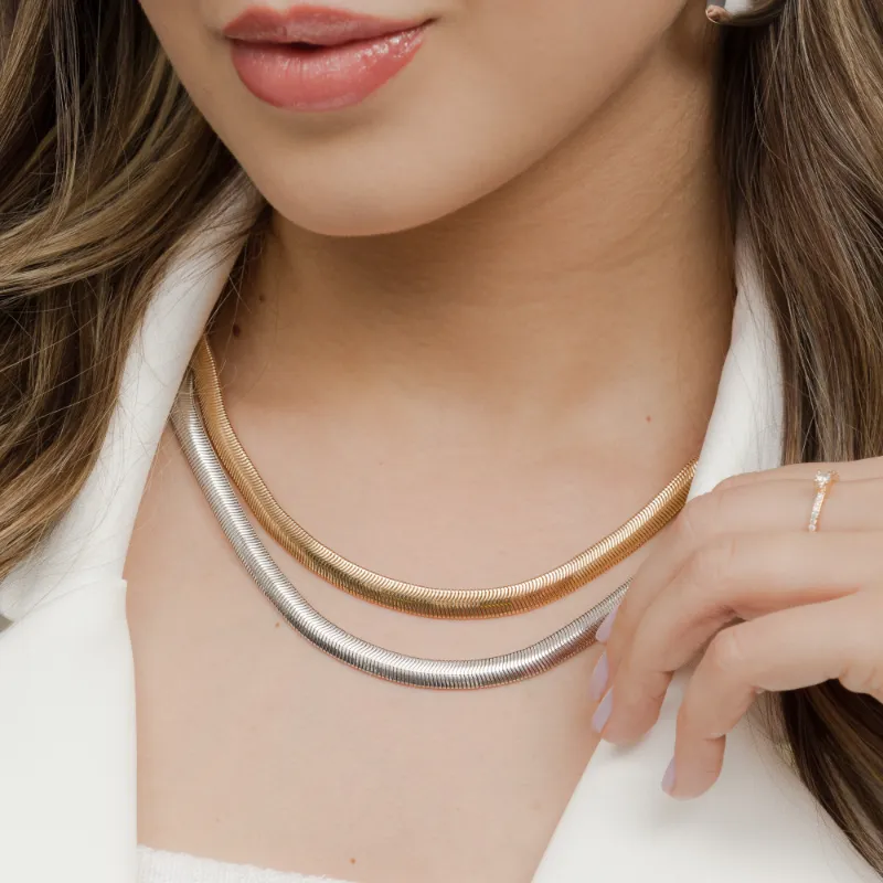 Colar Choker Malha Grossa Essencial 35CM Banhado Em Ouro