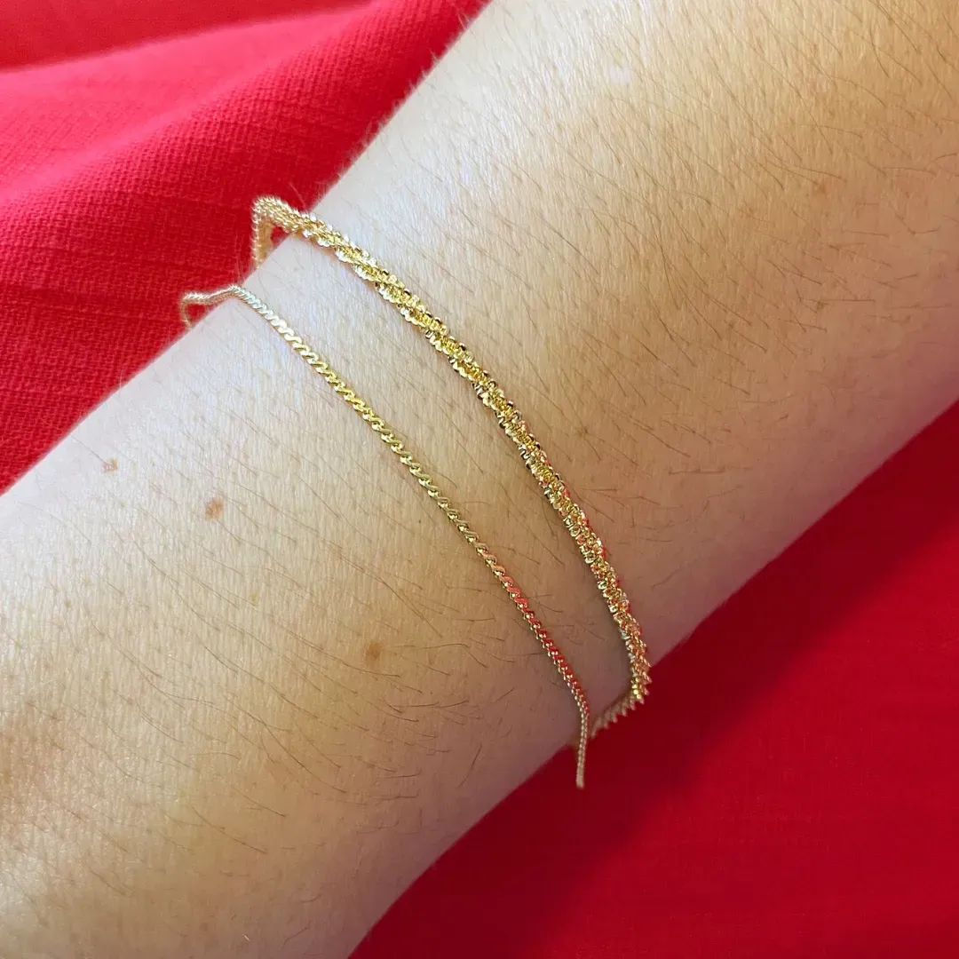 Pulseira Dupla Malha Torcida E Mini Elos Paris Banhado Em Ouro