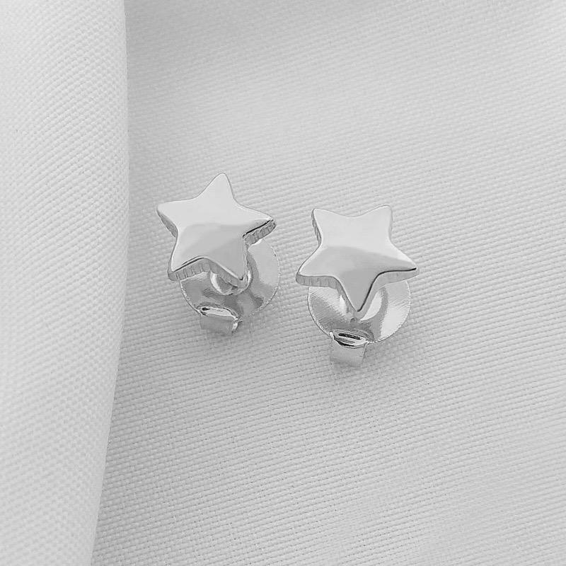 Brinco Estrela Lisa Pequena Banho Ouro 18k