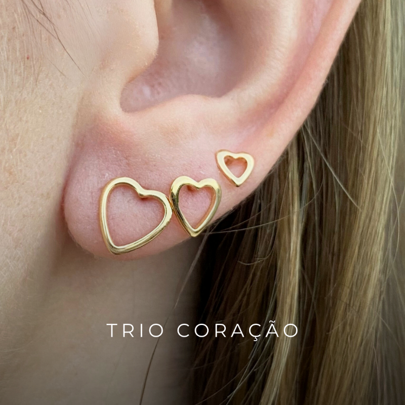 Brinco Trio Coração Vazado Best Seller Banhado Em Ouro