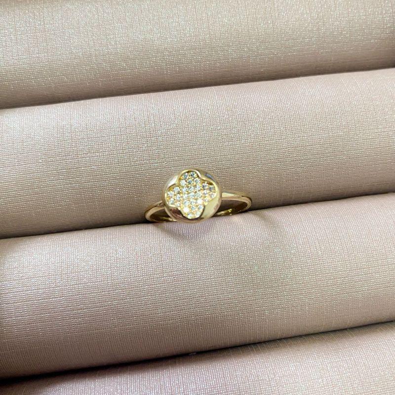 Anel Trevo Cravejado Essencial Banhado Em Ouro 18k