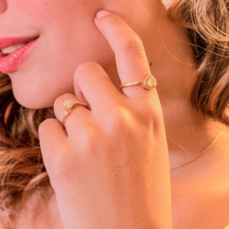 Anel Coração Cravejado Lateral Aura Banhado Em Ouro 18k