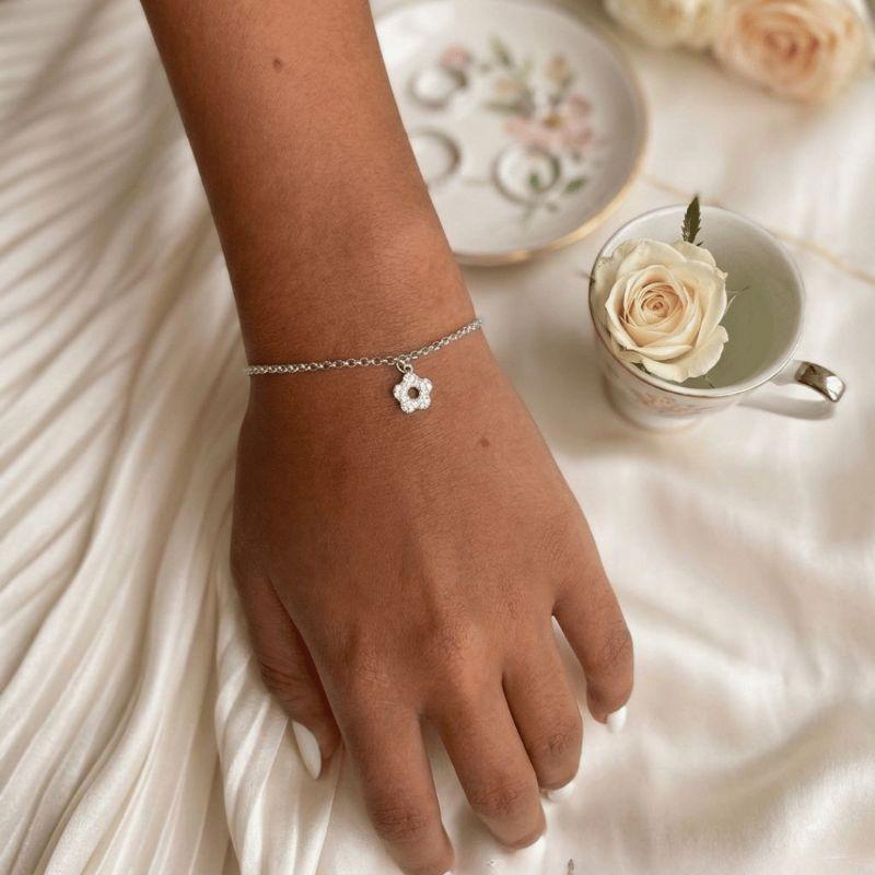 Pulseira Flor Cravejada Aura Banhado Em Ródio